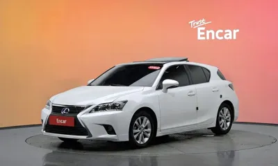 Lexus CT200h