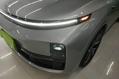 Li Auto L7