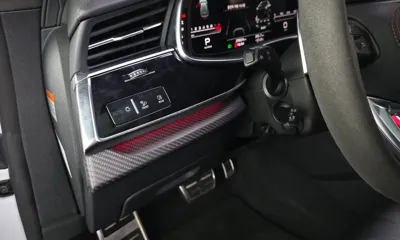 Audi RSQ8