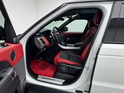 Land Rover Sport