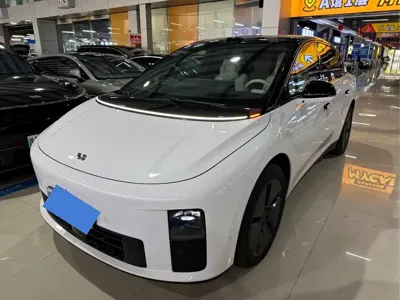 Li Auto 理想i6