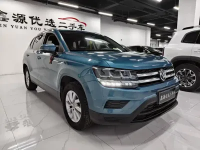Volkswagen Tharu