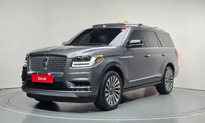 Lincoln Navigator