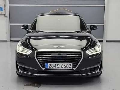 Genesis EQ900
