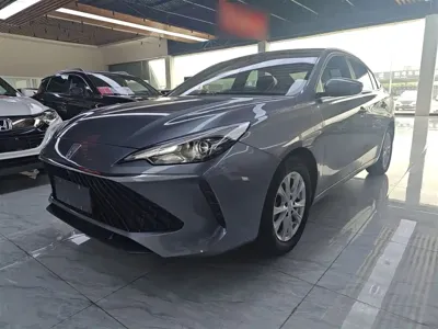 Roewe i5