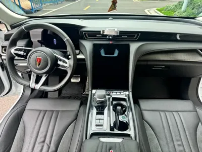 Hongqi Hongqi H6