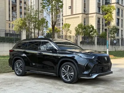 Toyota Crown Kluger
