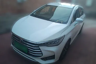 BYD Song Max