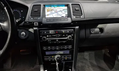 Kia Opirus
