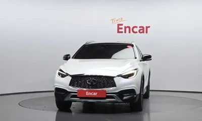 Infiniti QX30