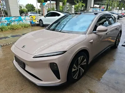 Nio ET5