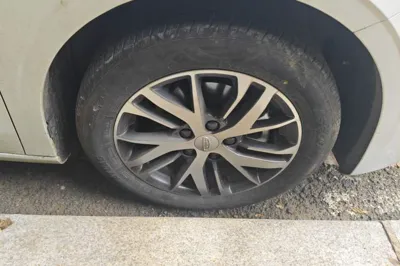 Geely Auto Emgrand