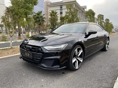Audi A7L