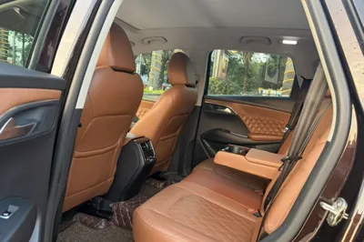 Borgward BX7