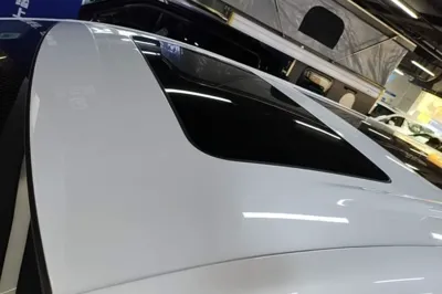 Denza D9