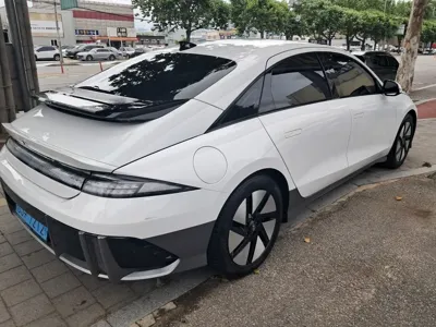 Hyundai Ioniq6