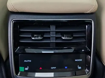 Geely Xingyue L