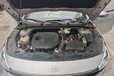 Geely Galaxy L6