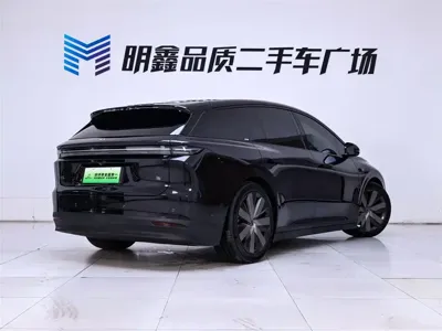 Li Auto 理想i6