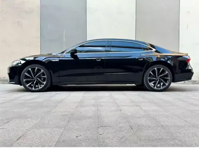 Audi A7L