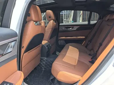 Jaguar XEL