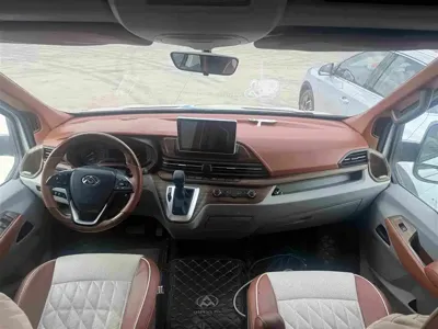 大通 V90 RV
