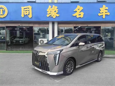 GAC Motor Trumpchi M8