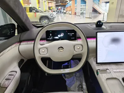 Nio ET7