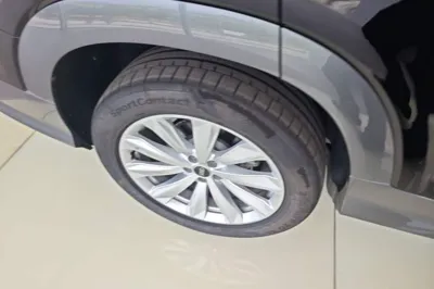Audi Q6