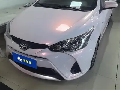 Toyota Yaris L