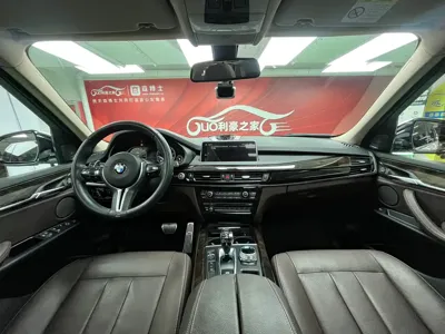 BMW X5 (Import)