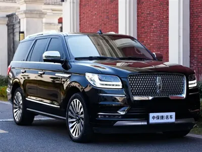 Lincoln Navigator