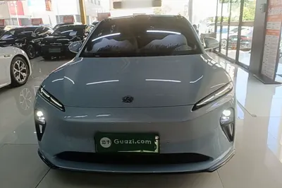 Nio ET5T