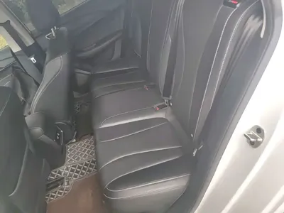 Roewe i5
