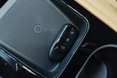 Li Auto ONE