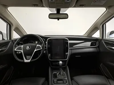 BYD MAX