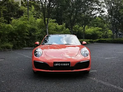 Porsche 911