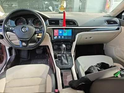 Volkswagen Lamando