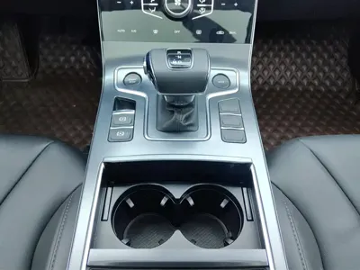 Hongqi Hongqi H5