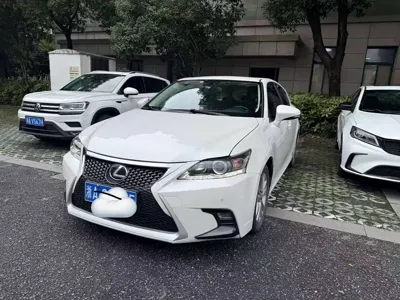 Lexus CT