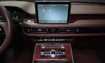 Lincoln Aviator