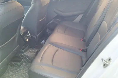 Roewe i5