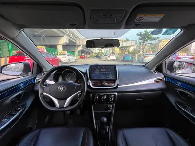 Toyota Yaris L