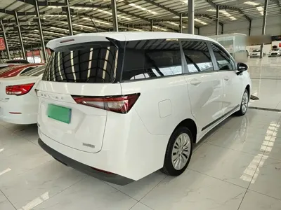 Wuling Jiachen