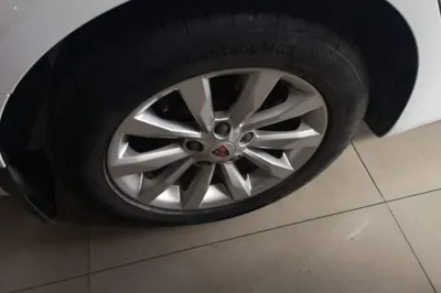 Roewe i6