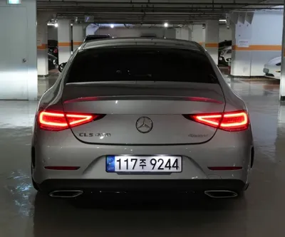 Mercedes-Benz CLS-Class