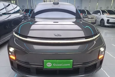 Li Auto L8