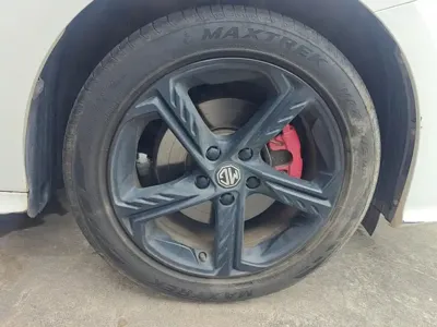 MG MG5 Scorpio