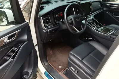 GAC Trumpchi M8