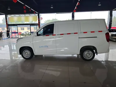 Dongfeng Fengon 380